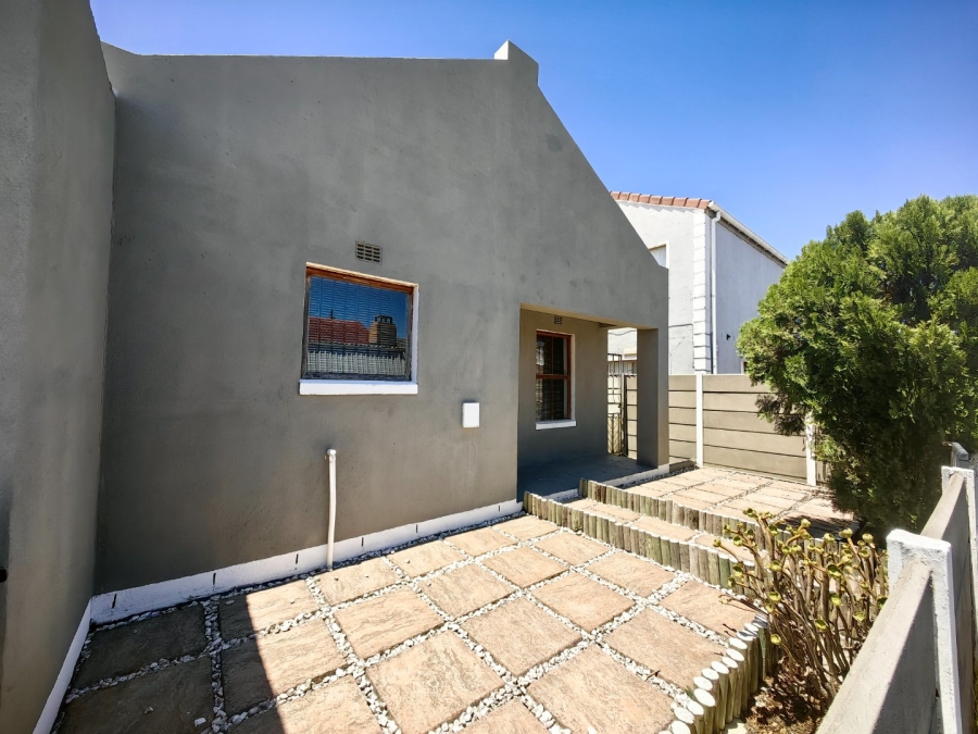 3 Bedroom Property for Sale in Highbury Park Western Cape